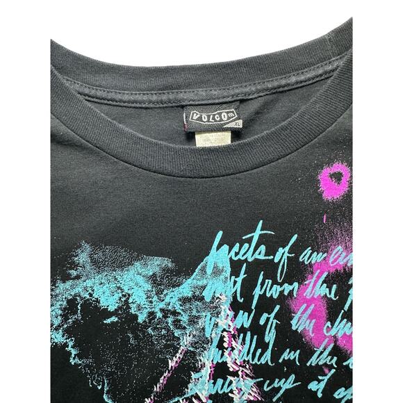 Y2K Volcom Script T-Shirt - Picture 2 of 2